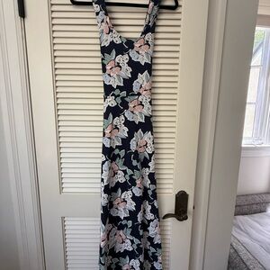 Pact Size Medium - Floral Sleeveless Maxi Dress - Navy and Pink